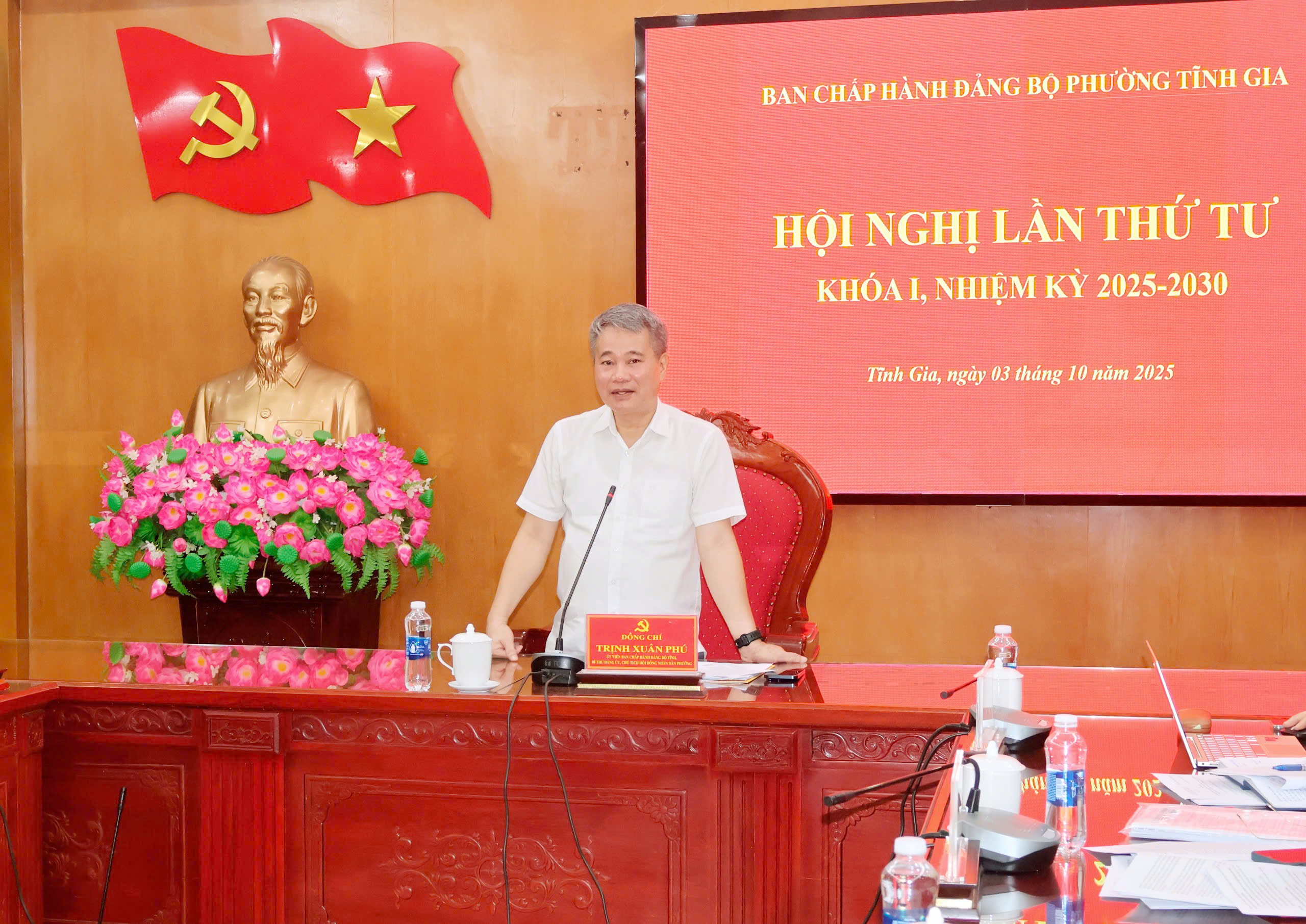 Anh-tin-bai